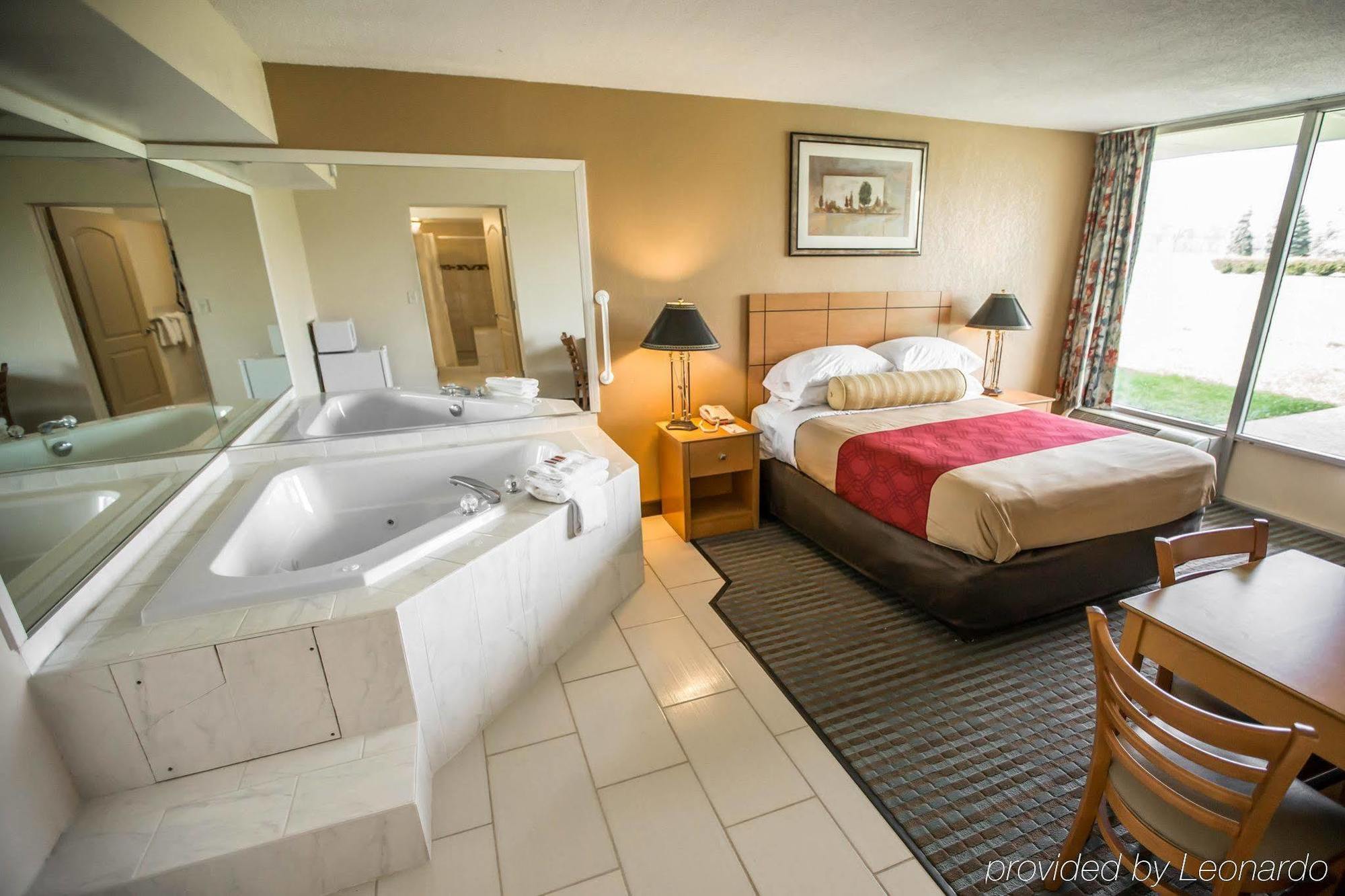 Econo Lodge Shorewood/Joliet Esterno foto
